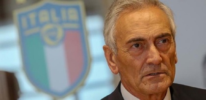 Vaccinarea ar putea deveni obligatorie pentru jucătorii din Serie A şi din Serie B