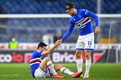 VIDEO ǀ Victorie la limită pentru Napoli cu Sampdoria graţie unui eurogol. Radu Drăguşin a fost integralist