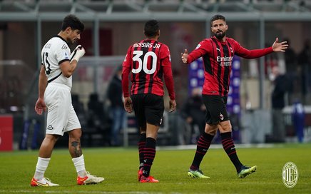 VIDEO | O gravă eroare de arbitraj a privat-o pe Milan de o victorie în meciul cu Spezia. Centralul va primi o lungă suspendare
