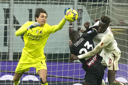 Notele primite de Tătăruşanu în presa italiană după ce a încasat două goluri pe final în AC Milan - AS Roma 2-2