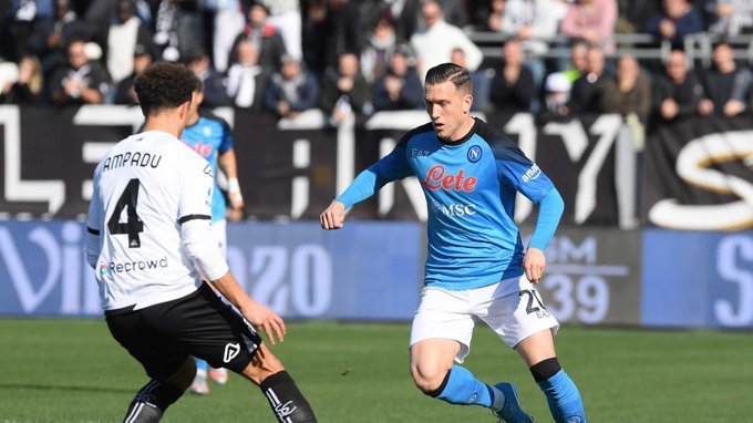 Napoli câştigă fără emoţii la Spezia şi mai face un pas către Scudetto