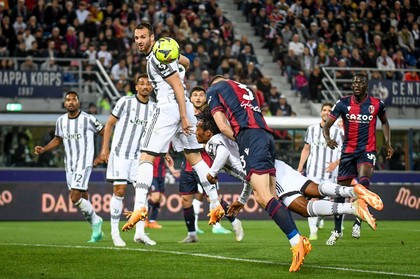 VIDEO | Juventus a făcut doar un egal la Bologna, scor 1-1, dar rămâne pe loc de Champions League 