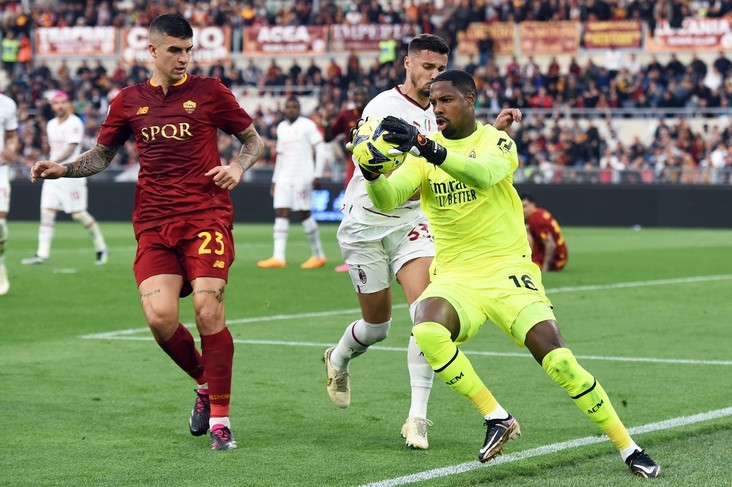 VIDEO | AC Milan câştigă derby-ul cu AS Roma şi are un start perfect în Serie A