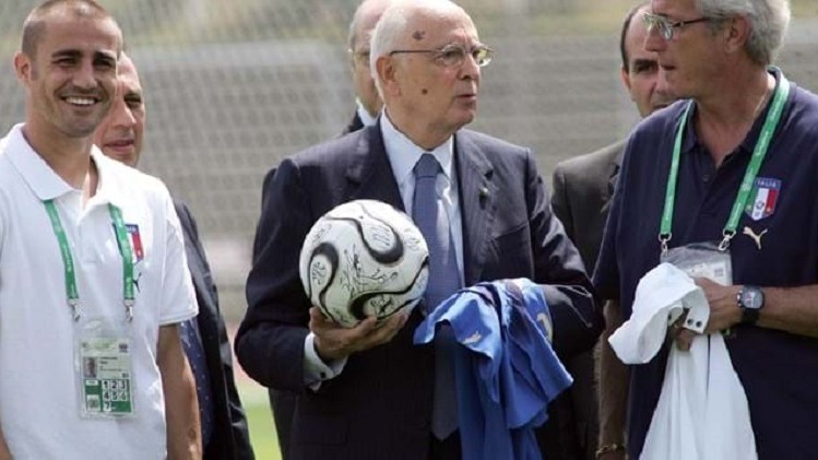 Minut de reculegere la toate meciurile din Italia în memoria preşedintelui Napolitano