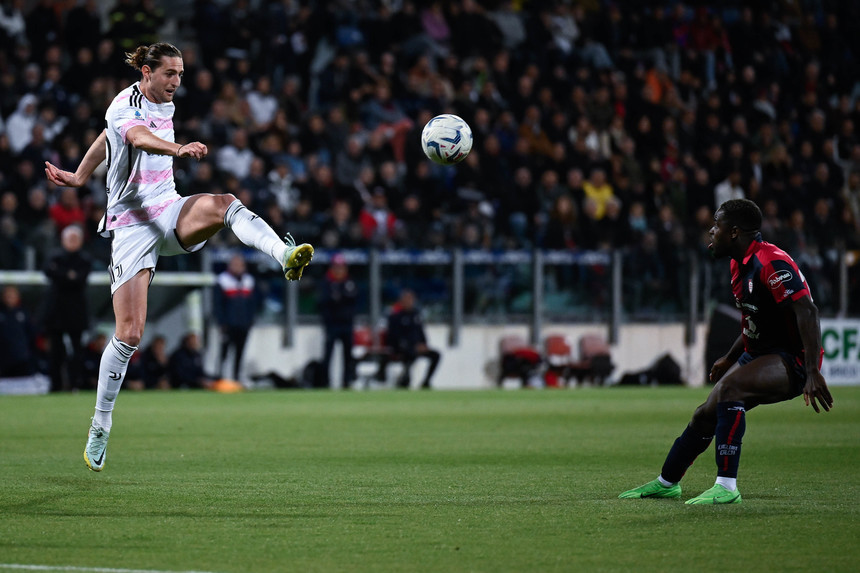 VIDEO | Cagliari - Juventus 2-2. ”Bătrâna Doamnă” salvează remiza pe final graţie unui autogol