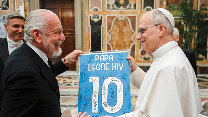 Jucătorii echipei Napoli, campioni ai Italiei, primiţi la Vatican de Papa Leon al XIV-lea