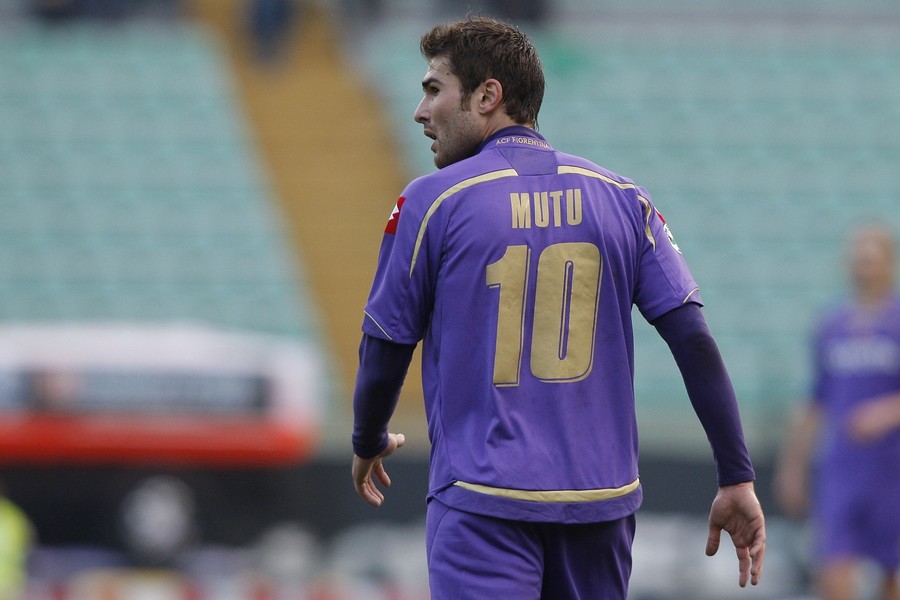 Bomba iernii! Adrian Mutu, la Fiorentina! „Briliantul” e la un telefon distanţă de Serie A: „Ar fi senzaţional să mă duelez cu Chivu”
