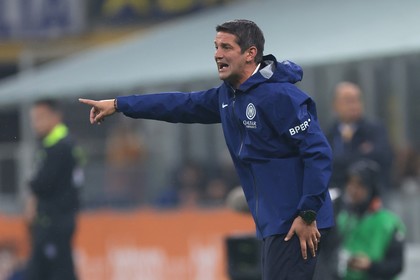 „Nu am auzit în viaţa mea asemenea prostii”! Cristi Chivu, pus la zid după declaraţiile de la finalul meciului cu Genoa