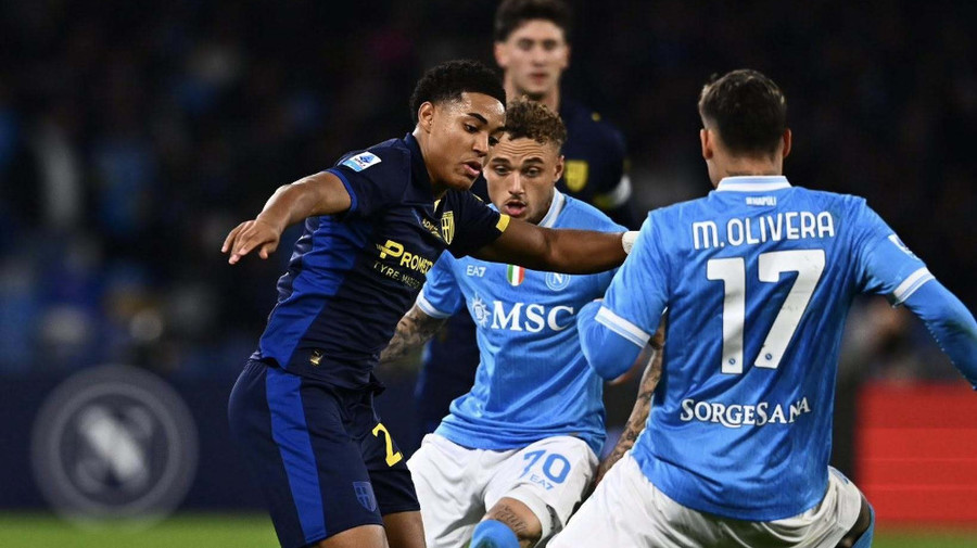 Napoli obţine doar un egal pe teren propriu cu Parma