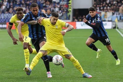 Atalanta s-a impus pe terenul lui Lazio şi ţine aproape de fruntaşe