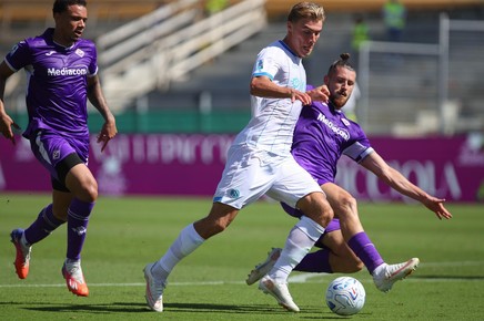 VIDEO | Fiorentina - Napoli 1-1. Rezultat excelent pentru Radu Drăguşin