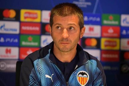 Antrenorul Albert Celades a fost demis de la Valencia