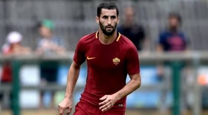 Maxime Gonalons a semnat un contract pe trei ani cu Granada 