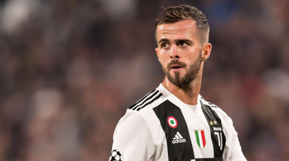 Miralem Pjanic, infectat cu COVID-19