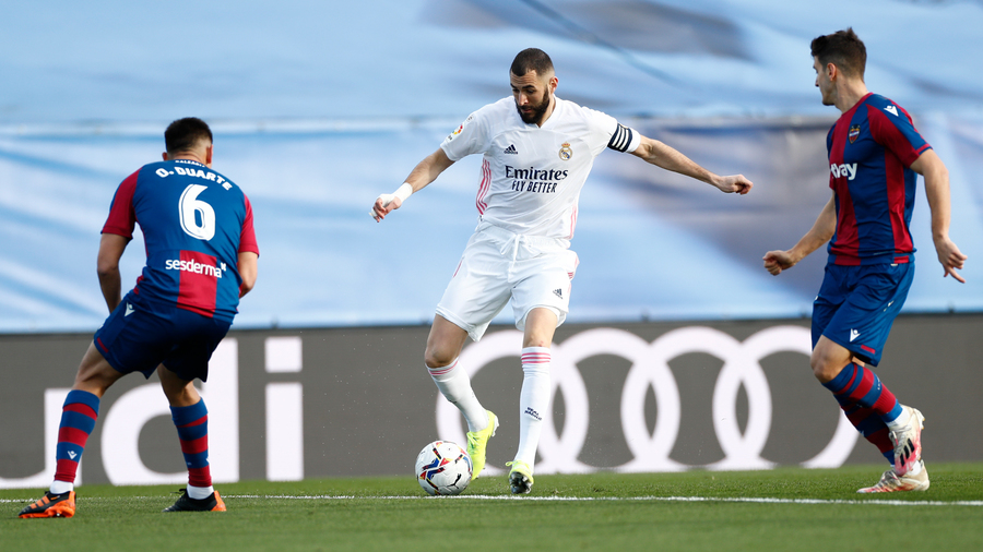 VIDEO | Real Madrid - Levante 1-2. 'Galacticii' au jucat în inferioritate numerică din minutul 9
