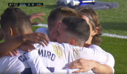 VIDEO | Real Madrid - Valencia 2-0: Benzema şi Kroos îl duc pe Zidane la trei puncte peste Barcelona, dar Atletico rămâne mult în faţă