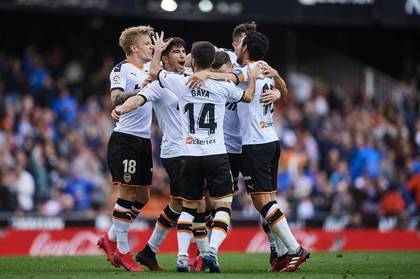 Real Sociedad a remizat cu Valencia, scor 0-0, şi a pierdut primul loc în clasamentul LaLiga
