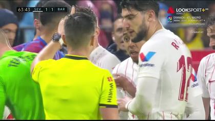 Probleme pentru Jules Kounde, după Sevilla - Barca! Câte etape de suspendare riscă pentru gestul său brutal 