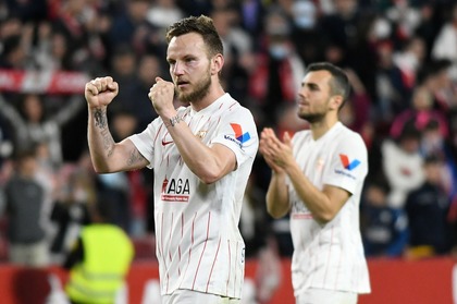 VIDEO | Victorie incredibilă pentru Sevilla! A marcat în minutele 90+3 şi 90+9 şi s-a impus cu 4-2 în faţa Granadei 

