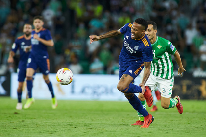  VIDEO | Real Madrid s-a încurcat din nou în campionat. A făcut doar egal cu Betis 
