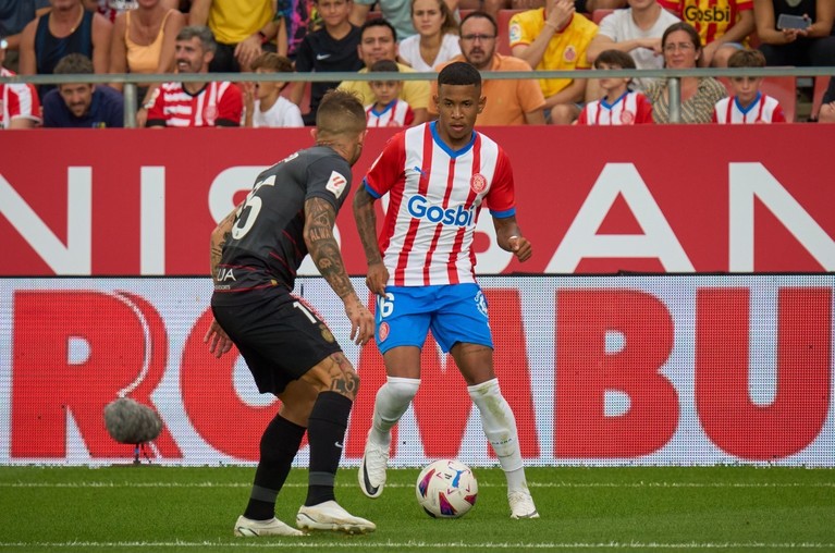 Girona a trecut de Villarreal şi e liderul surpriză din La Liga