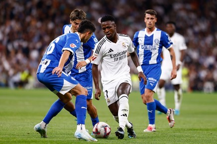 VIDEO | Real Madrid - Alaves 3-2. ”Galacticii” au condus la 3 goluri, dar au tremurat serios pe final