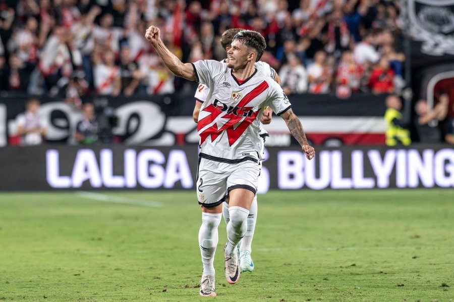 VIDEO | Real Valladolid – Rayo Vallecano 1-2. Andrei Raţiu a contribuit la un gol al învingătorilor