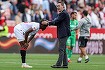 Fanii furioşi i-au obligat pe jucătorii echipei FC Sevilla să doarmă la sediul clubului, după eşecul cu Celta Vigo