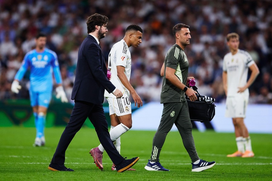 Mbappe s-a accidentat la meciul câştigat de Real Madrid, scor 3-1, cu Villarreal