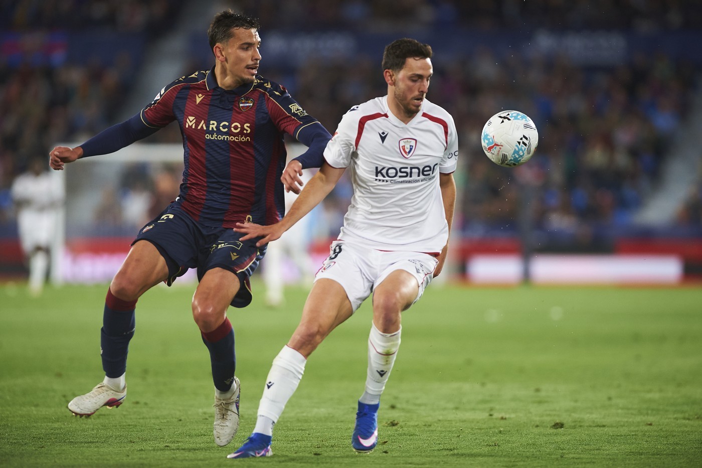 VIDEO | Levante - Osasuna 3-2. Gazdele bifează o remontada fabuloasă în inferioritate numerică