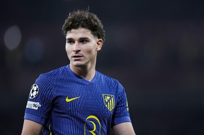 Scandalul Julian Alvarez ia amploare! Atletico Madrid a depus o plângere împotriva FC Barcelona la Federaţia Spaniolă de Fotbal