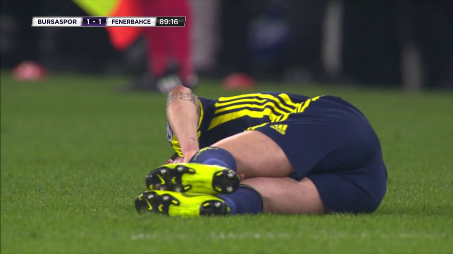 VIDEO | COŞMARUL LUI FENERBAHCE CONTINUĂ. A DAT UN GOL SUPERB CU BURSASPOR, DAR A FOST EGALATĂ PE FINAL