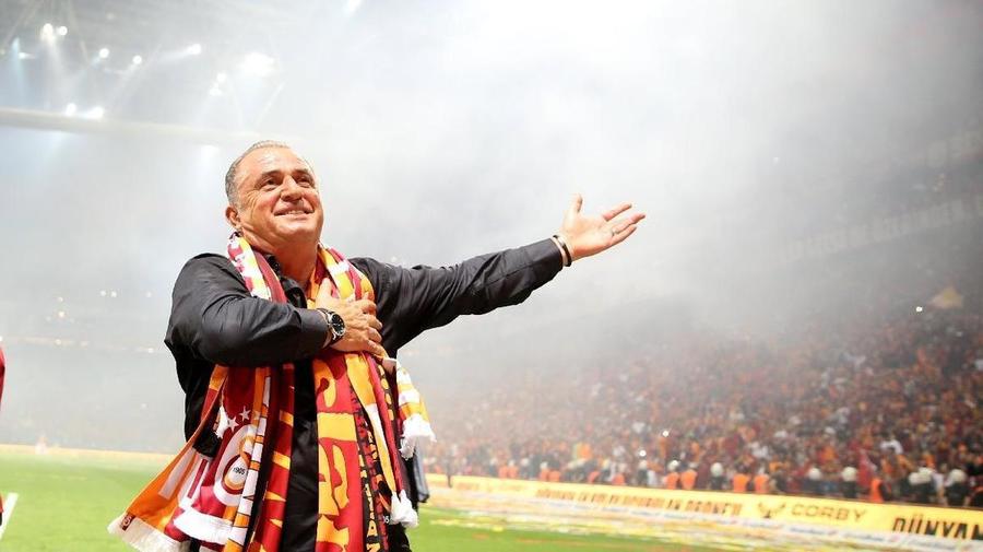 "Vă mulţumesc cu mâna pe inimă!" Starea lui Fatih Terim după ce s-a infectat cu coronavirus