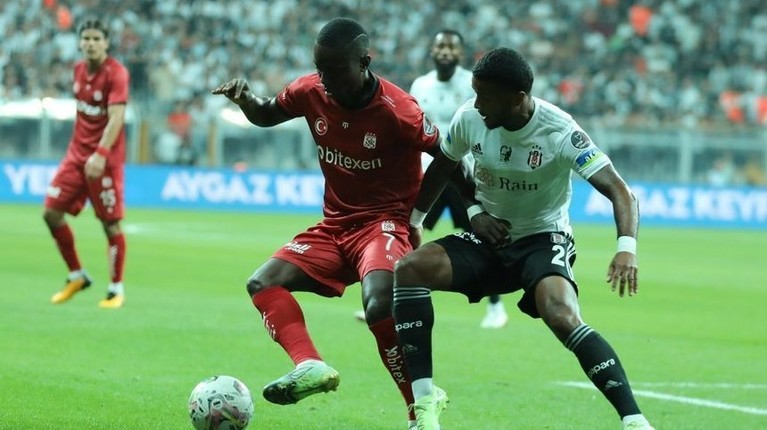 Sivasspor, adversara din Conference League a lui CFR a fost învinsă de Beşiktaş în prima ligă turcă