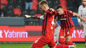 VIDEO | Gaziantep - Besiktas 1-1. Trupa lui Maxim şi Toşca a fost egalată în ultimele minute