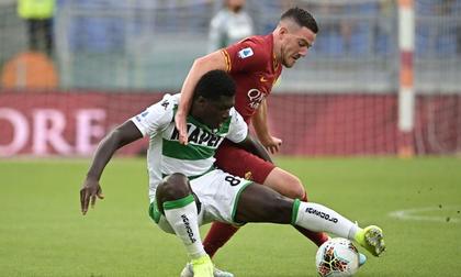 VIDEO | MECI DE COŞMAR PENTRU CHIRICHEŞ ŞI DE ZERBI. SASSUOLO PIERDE LA ROMA, DUPĂ O PRIMĂ REPRIZĂ DE UITAT