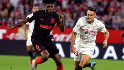 VIDEO | CÂND DOI SE BAT, AL TREILEA CÂŞTIGĂ! SEVILLA ŞI ATLETICO SE ANIHILEAZĂ RECIPROC , IAR BARCELONA PROFITĂ ŞI SE MENŢINE PE PRIMUL LOC DEŞI A PIERDUT CU LEVANTE