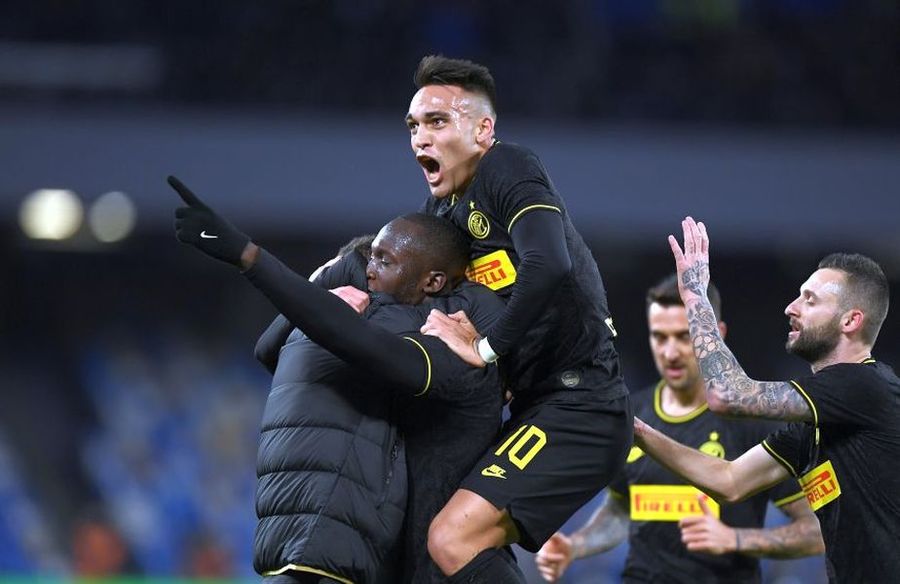 VIDEO | INTER TRECE ŞI DE NAPOLI ŞI PARE DE NEOPRIT ÎN CURSA PENTRU TITLU! LUKAKU ŞI MARTINEZ, EROII UNEI SERI RECI PE STADIO SAN PAOLO