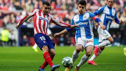 VIDEO | FĂRĂ SCUZE! ATLETICO NU POATE TRECE ACASĂ DE PENULTIMA CLASATĂ, DEŞI ARBITRUL A PRELUNGIT MECIUL CU 10 MINUTE ŞI A ELIMINAT UN ADVERSAR