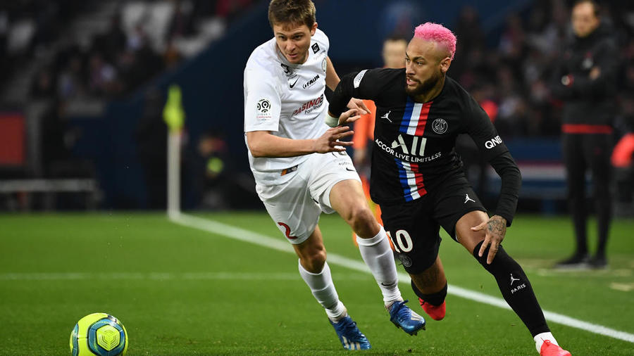 VIDEO | PSG, VICTORIE LA PAS CU MONTPELLIER, DAR ADVERSARII PARISULUI AU JUCAT APROAPE TOT MECIUL CU UN OM ÎN MINUS