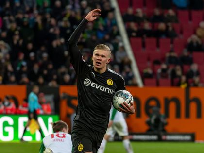 VIDEO | O NOUĂ SENZAŢIE ÎN BUNDESLIGA! PUŞTIUL MINUNE AL FOTBALULUI NORVEGIAN REUŞEŞTE HAT-TRICK-UL LA DEBUTUL SĂU PENTRU DORTMUND