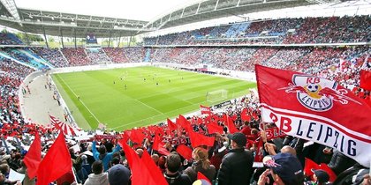 RB Leipzig îşi cere scuze după o decizie scandaloasă! Doi fani asiatici, daţi afară din stadion