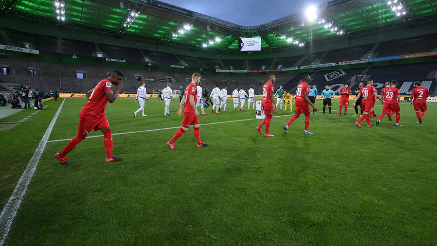 OFICIAL | Bundesliga a stabilit o nouă dată pentru reluarea campionatului. Când vor începe echipele antrenamentele