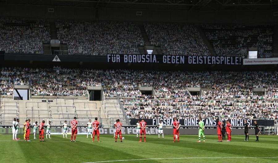 FOTO | 13.000 de suporteri la Gladbach - Leverkusen. Cum a fost posibil?