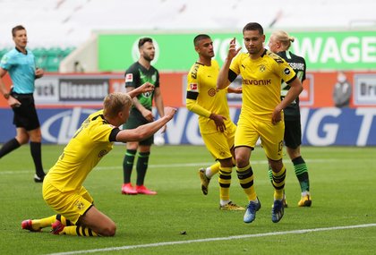 Ja, Dortmund! Borussia continuă cursa pentru titlu în Bundesliga. Victorie la pas cu Wolfsburg 