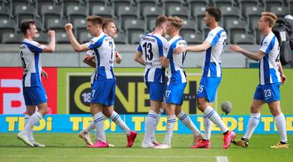 Europa League e tot mai aproape pentru trupa lui Bruno Labbadia. Hertha - Augsburg 2-0. Goluri superbe marcate de Dilrosun şi Piatek
