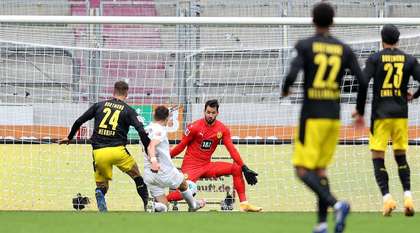 VIDEO Surpriză pe ”WWK Arena”. Augsburg - Borussia Dortmund 2-0. Haaland, complet inexistent