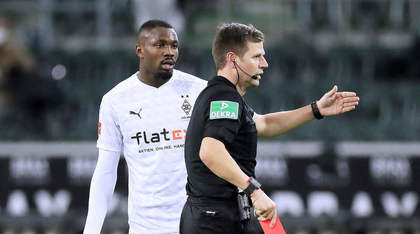 Marcus Thuram plăteşte scump pentru faptul că şi-a scuipat un adversar. Pedeapsa primită de fiul lui Lillian Thuram