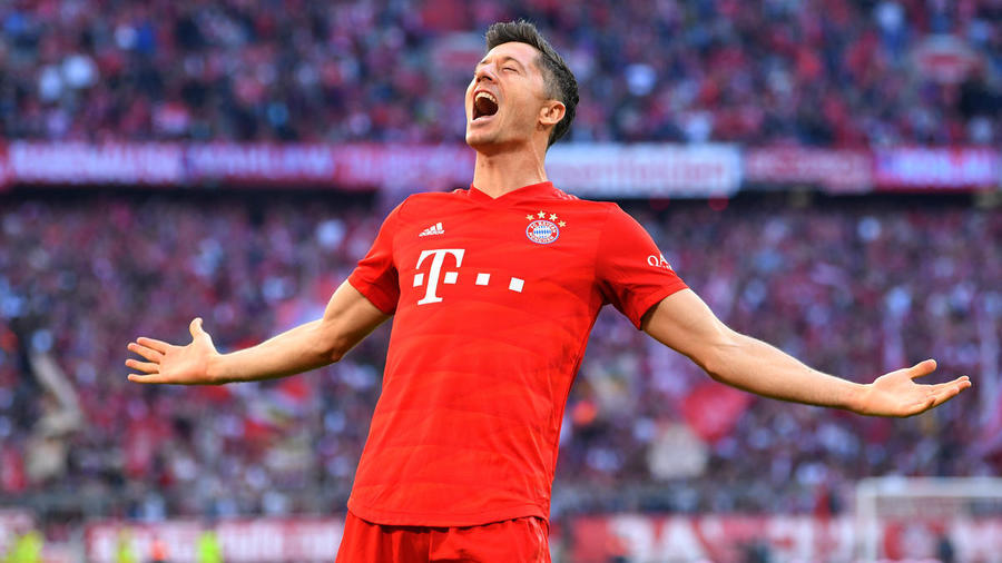 VIDEO | Robert Lewandowski s-a distrat în deplasarea de la Koln! Polonezul a reuşit hat-trick-ul şi Bayern a învins 4-0