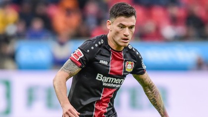 După opt sezoane petrecute la Bayer Leverkusen, internaţionalul chilian Charles Aranguiz revine la Internacional Porto Alegre
